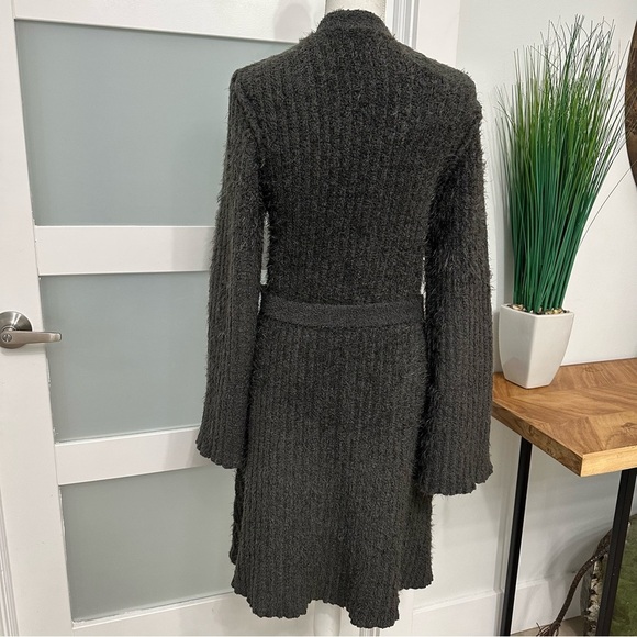 Intimately Free People Ribbed Fuzzy Duster/Robe SZ Medium Grey Bohemian EUC - Picture 9 of 9